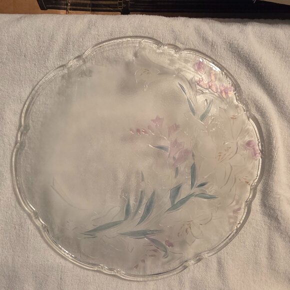 Vintage Savoir Vivre Crystal Christmas platter 13”. - Picture 3 of 4